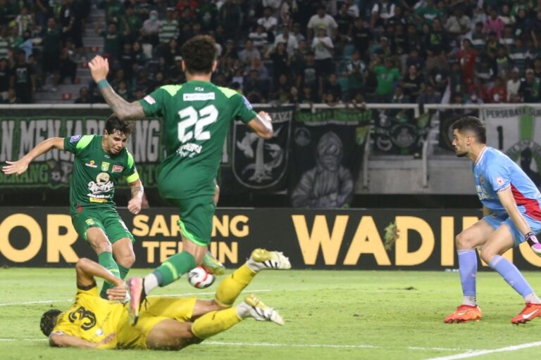 Persebaya Bungkam Semen Padang 1-0: Gol Bruno Moreira Jadi Pembeda di Gelora Bung Tomo